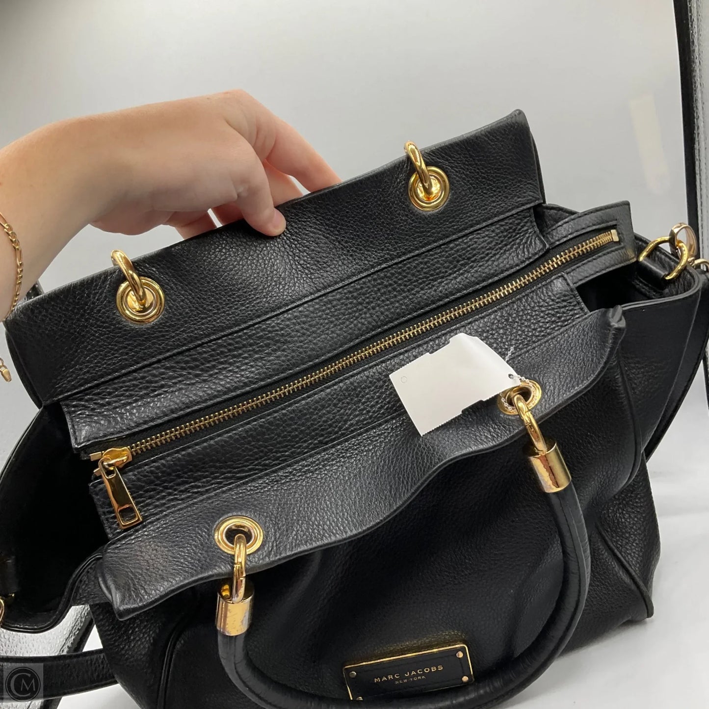 Handbag Luxury Designer By Marc Jacobs, Size: Medium