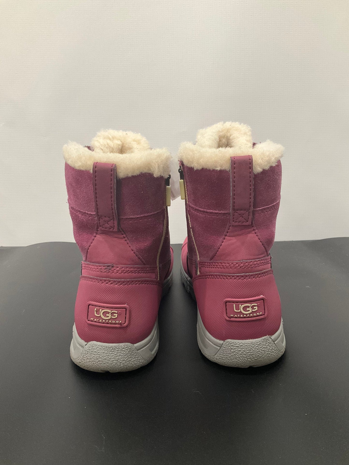 Boots Snow By Ugg In Pink, Size: 6