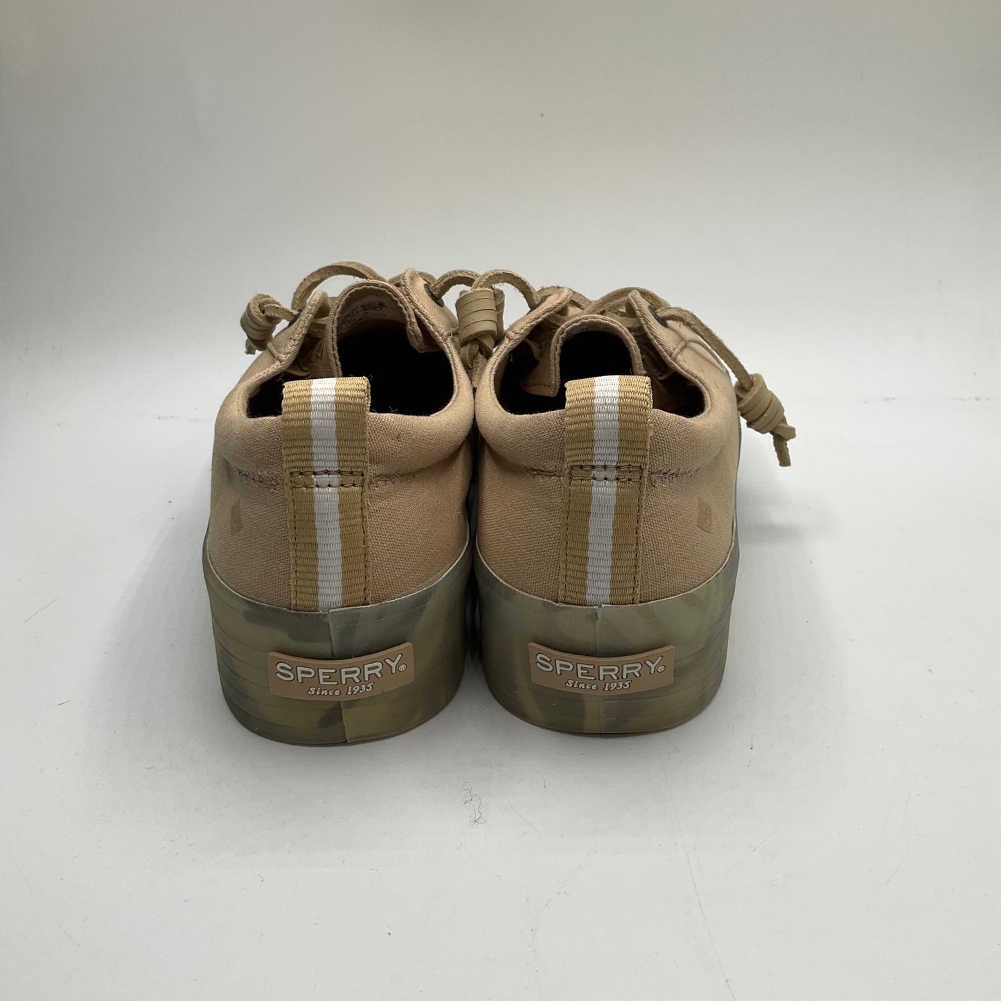 Shoes Sneakers By Sperry In Tan, Size: 7