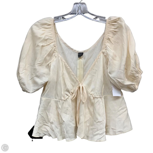 Top Short Sleeve By Shein In Cream, Size: M