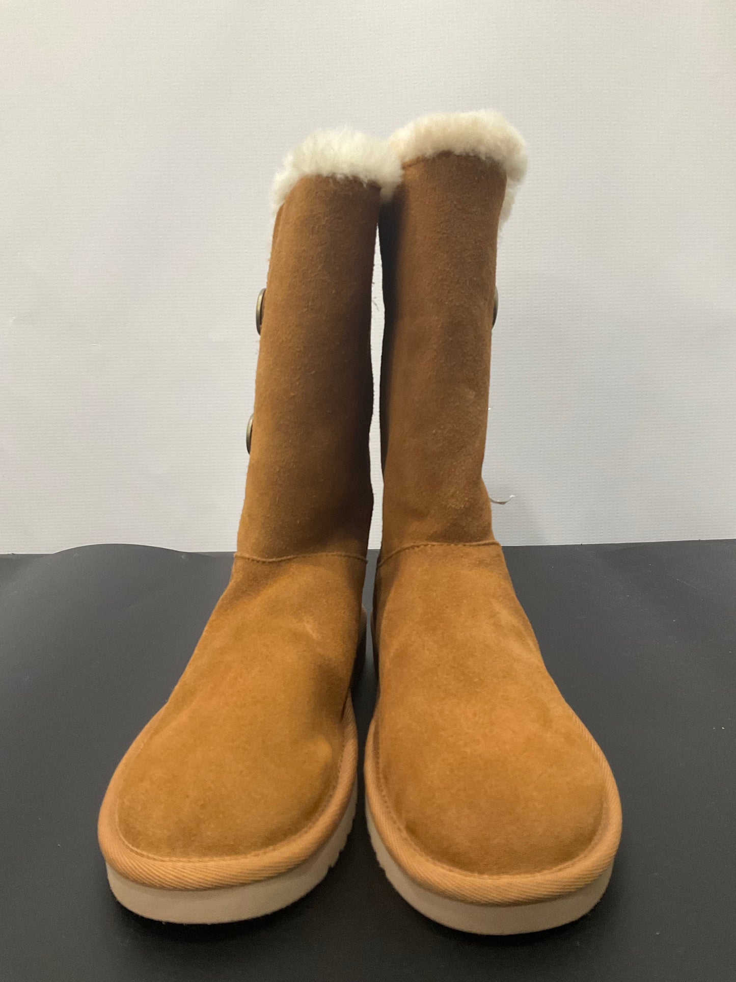 Boots Snow By Koolaburra By Ugg In Brown, Size: 6