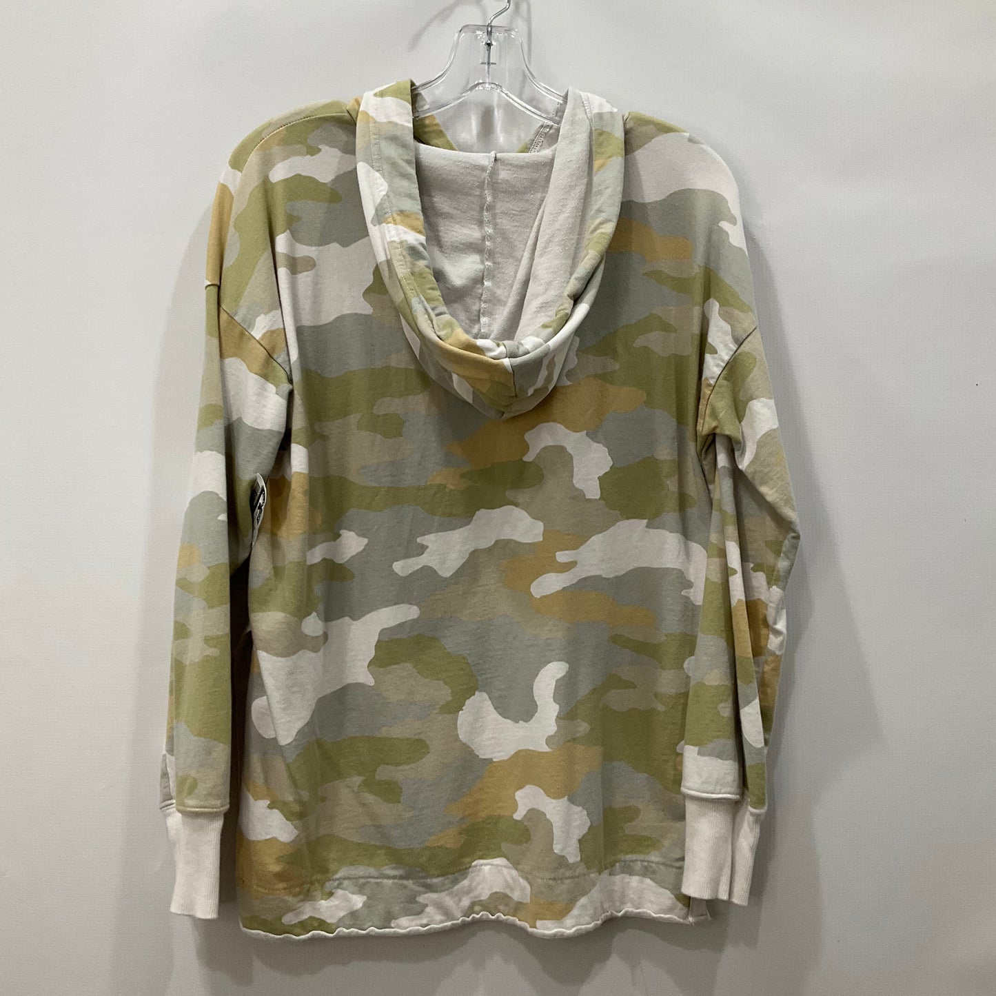 Top Long Sleeve By Aerie In Camouflage Print, Size: Xs