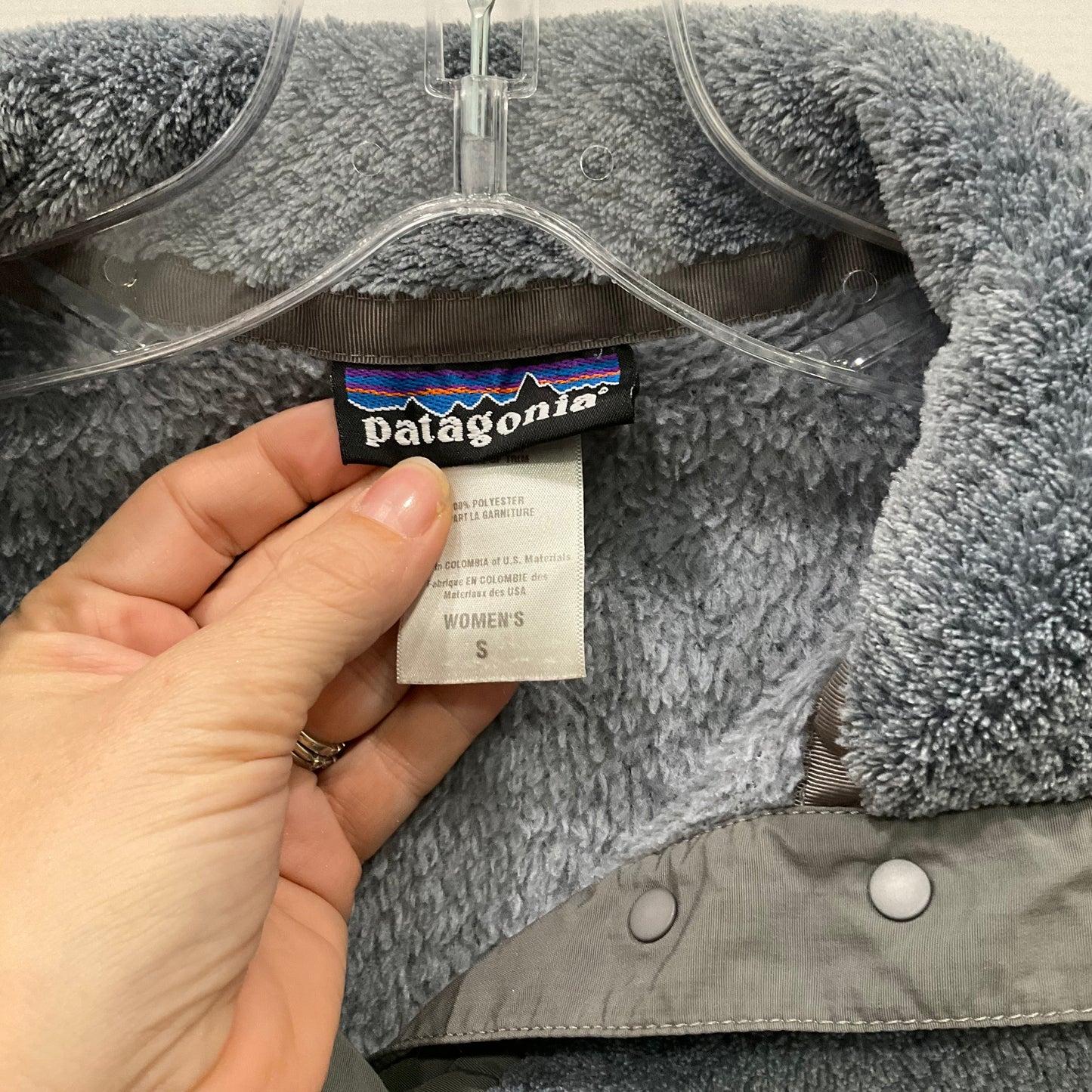 Sweatshirt Collar By Patagonia In Grey, Size: S