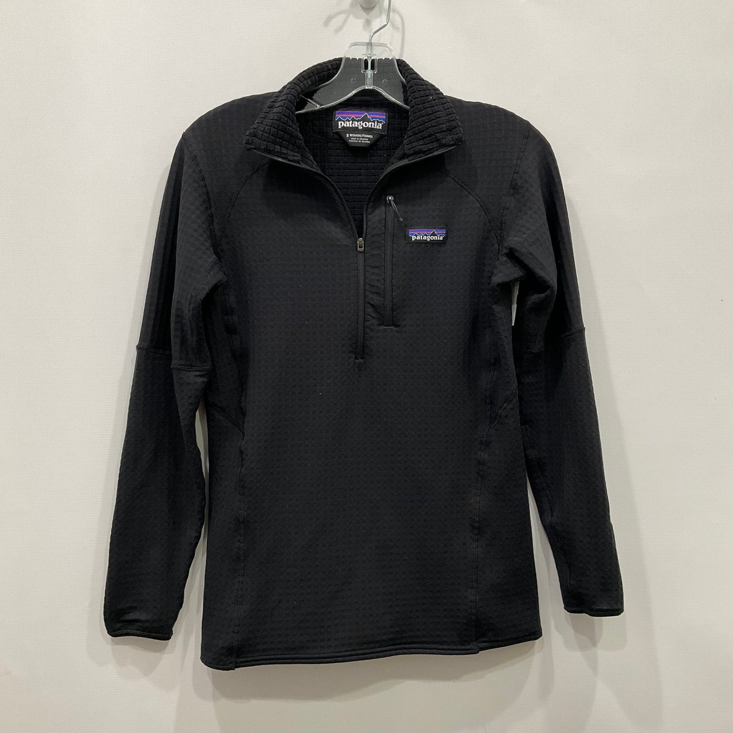 Top LS By Patagonia In Black, Size: S