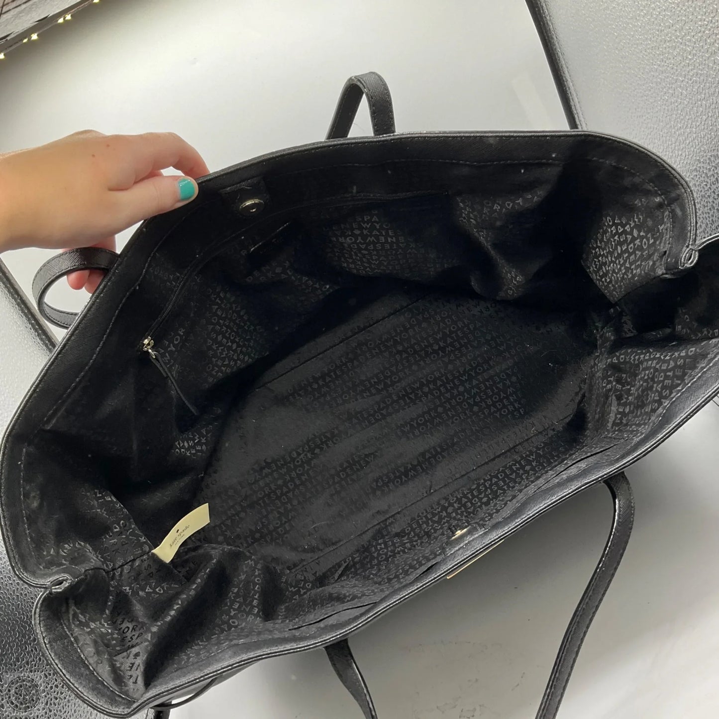 Handbag Designer By Kate Spade, Size: Large