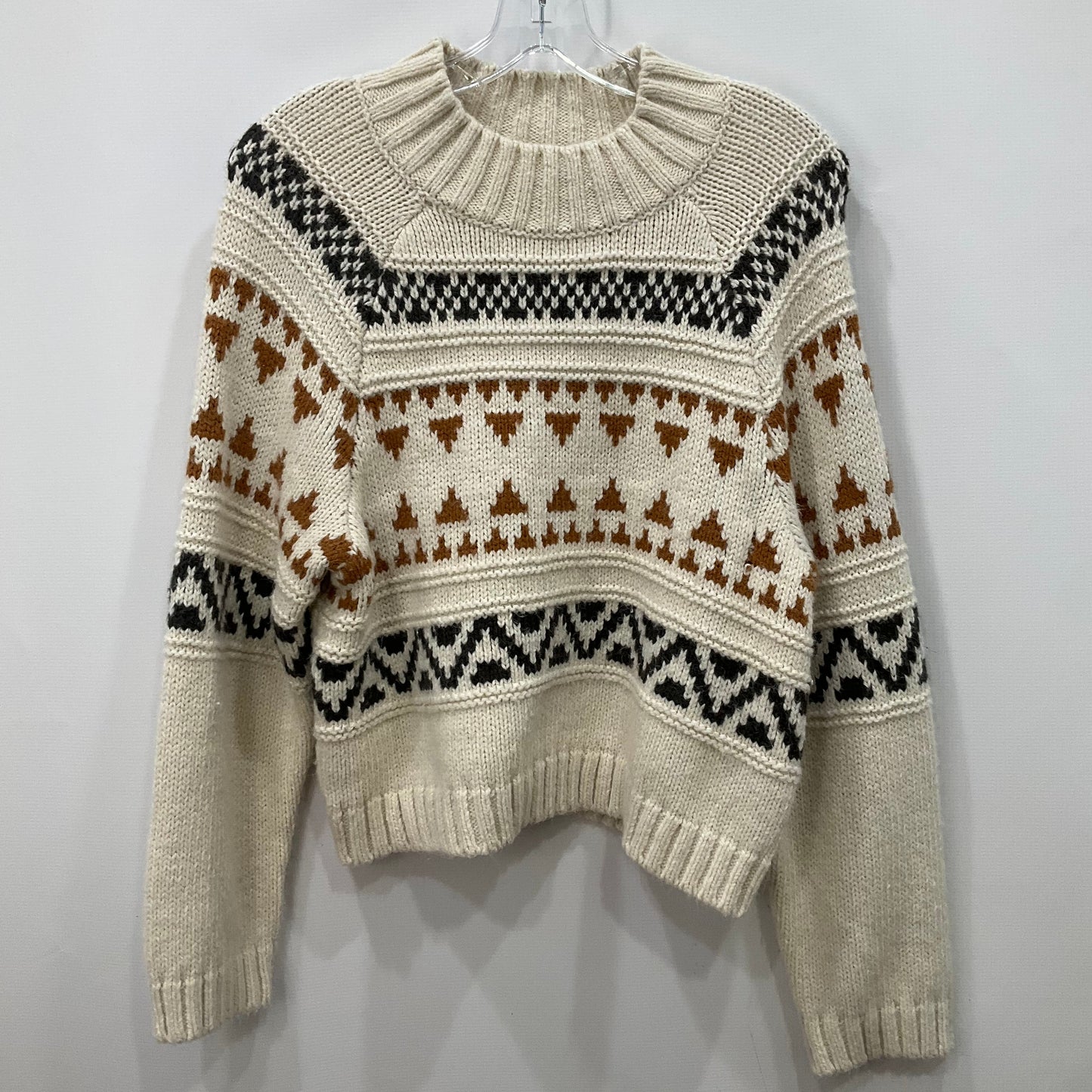 Sweater By Universal Thread In Cream, Size: M