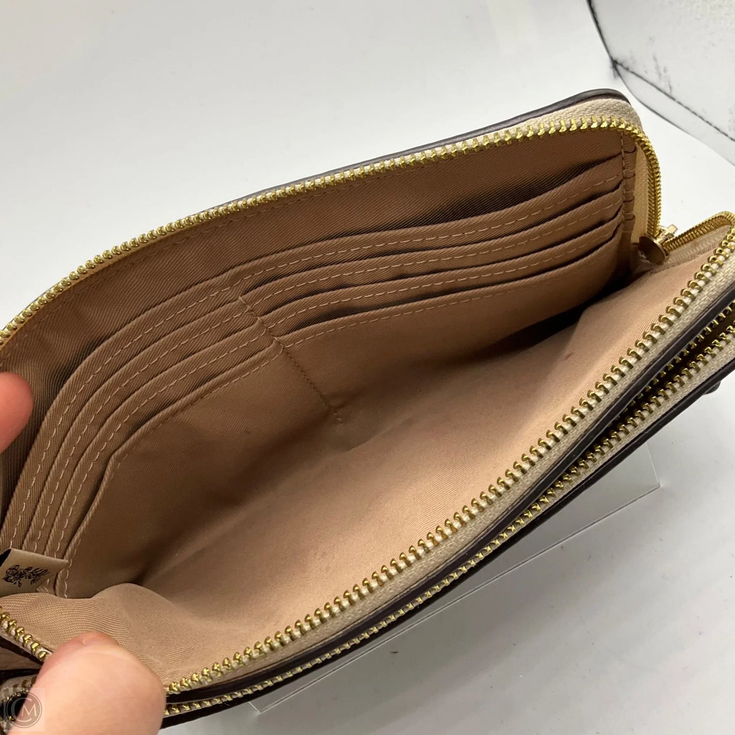 Wristlet Designer By Coach, Size: Medium