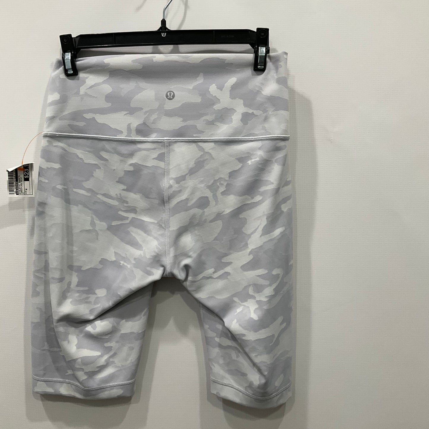 Athletic Shorts By Lululemon In Camouflage Print, Size: 4