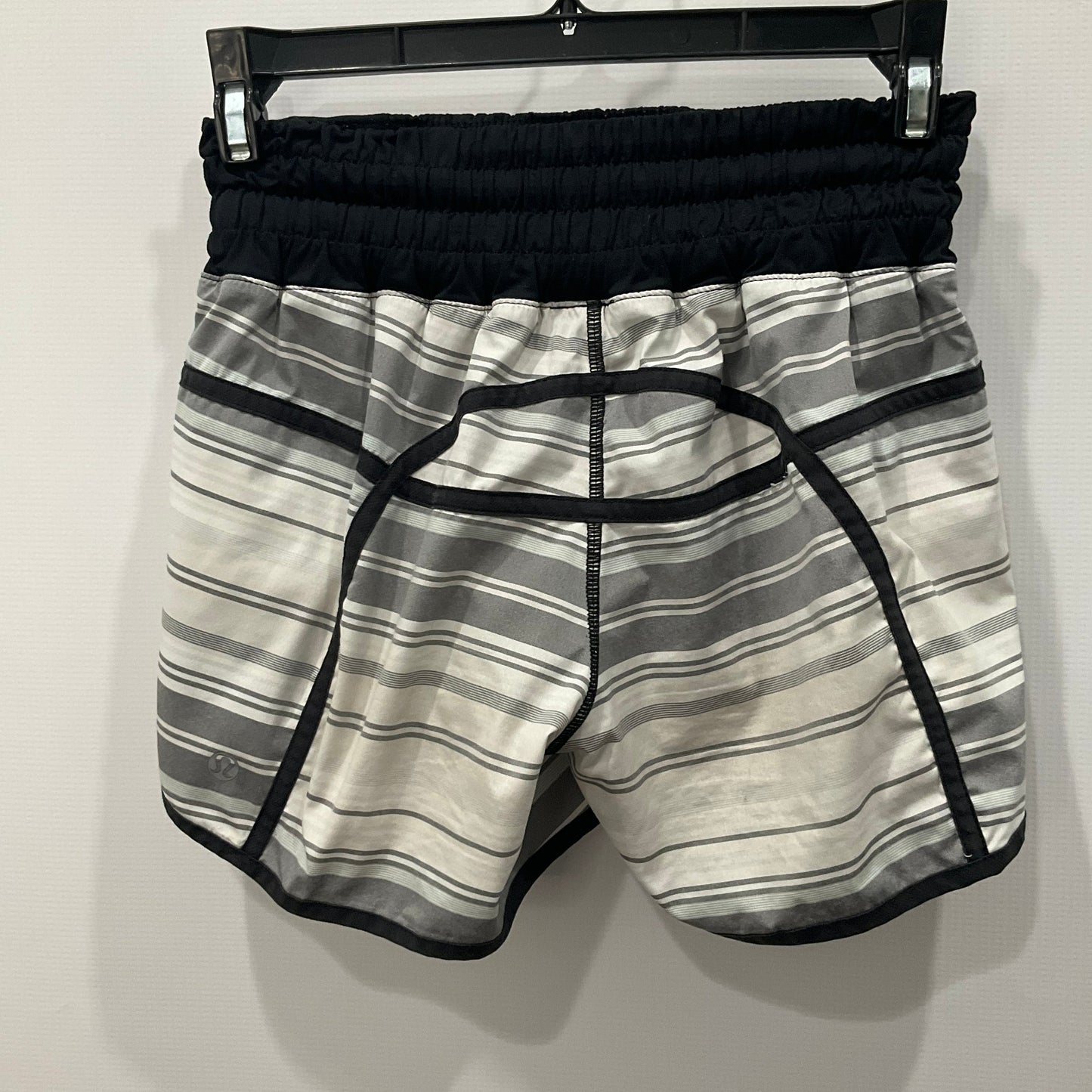 Black & White Athletic Shorts Lululemon, Size 4
