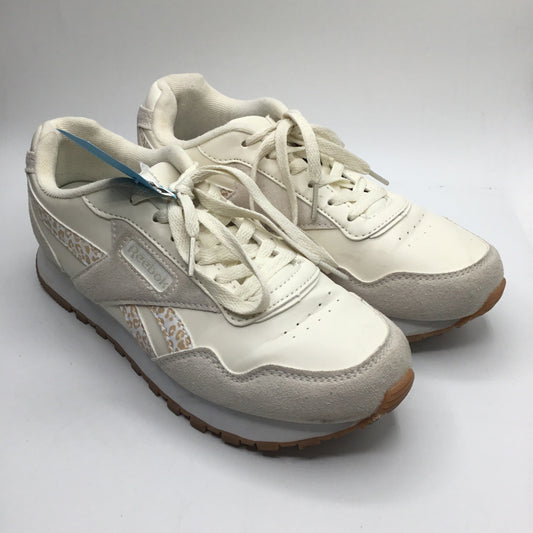 Shoes Sneakers By Reebok In Cream, Size: 8