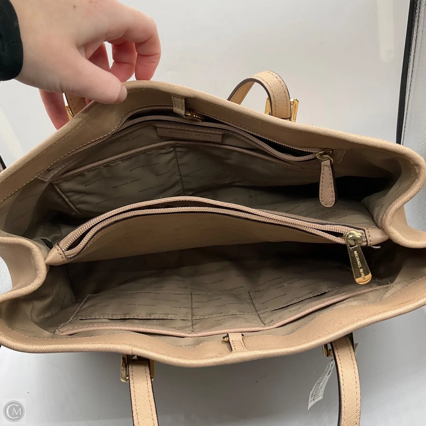 Handbag Designer By Michael Kors, Size: Medium