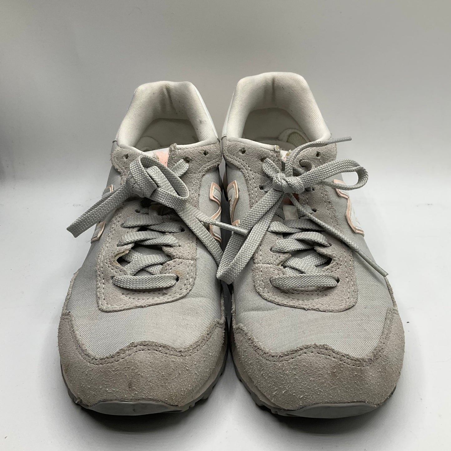 Shoes Sneakers By New Balance In Grey, Size: 7