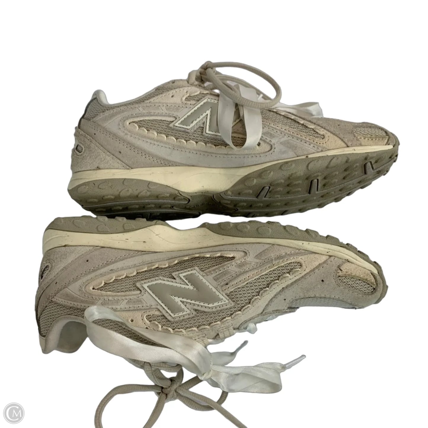 Shoes Sneakers By New Balance In Green & Grey, Size: 7.5