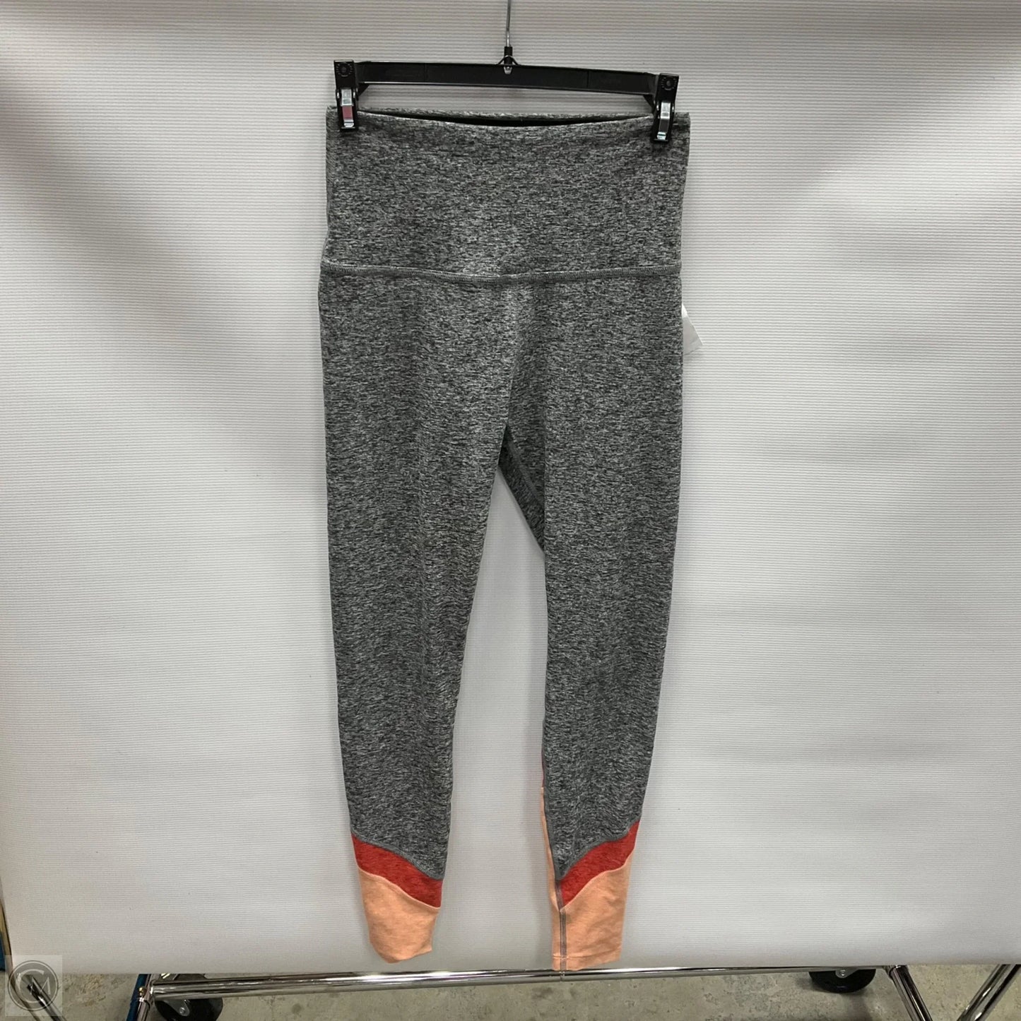 Athletic Leggings By Beyond Yoga In Grey, Size: M