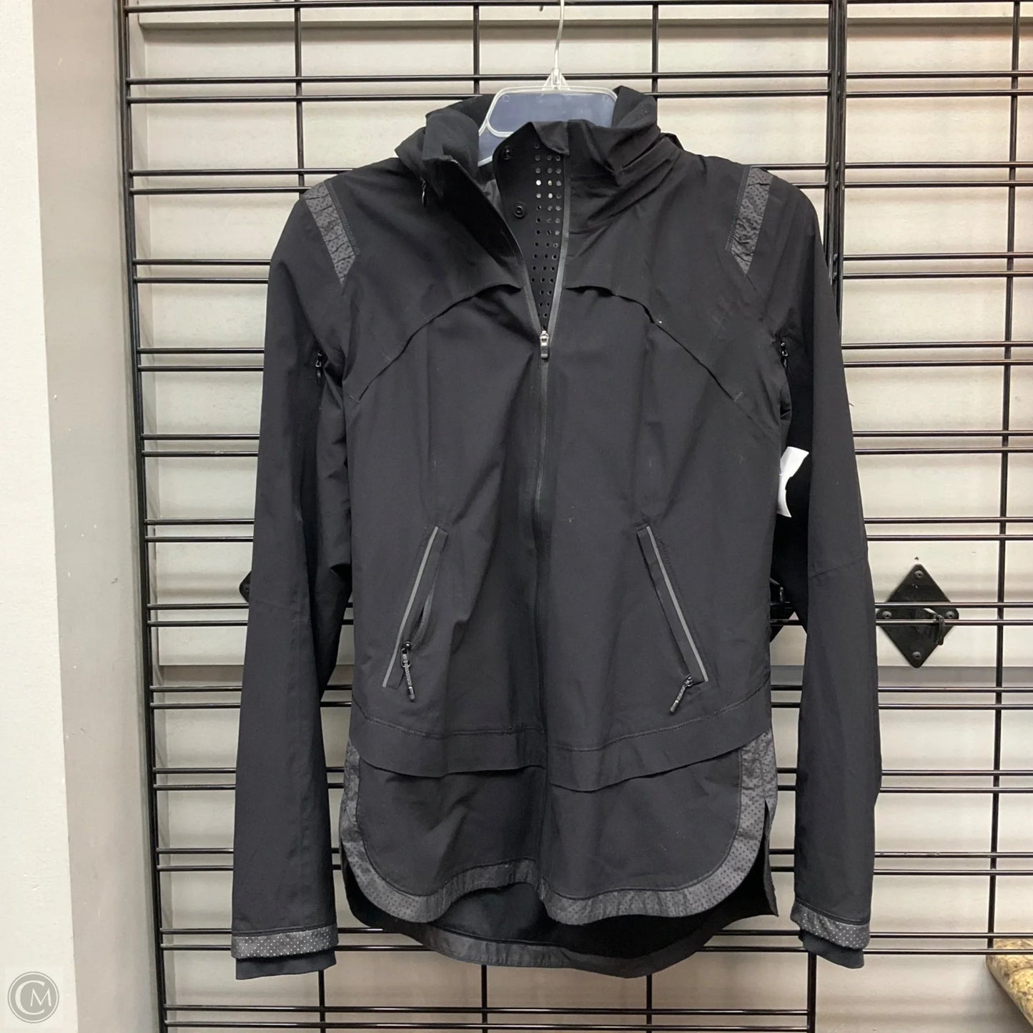 Jacket Windbreaker By Lululemon In Black, Size: 6