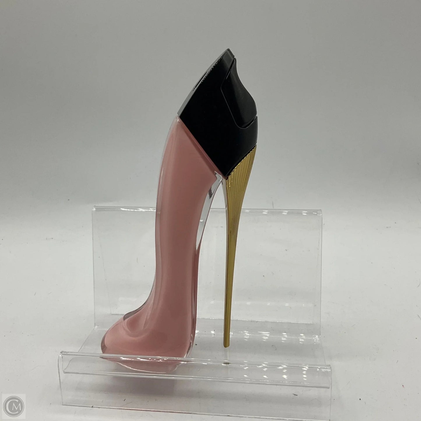 Fragrance Designer By Carolina Herrera, Size: Medium