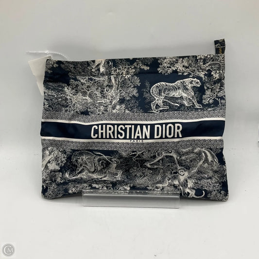 Makeup Bag Luxury Designer By Dior, Size: Medium
