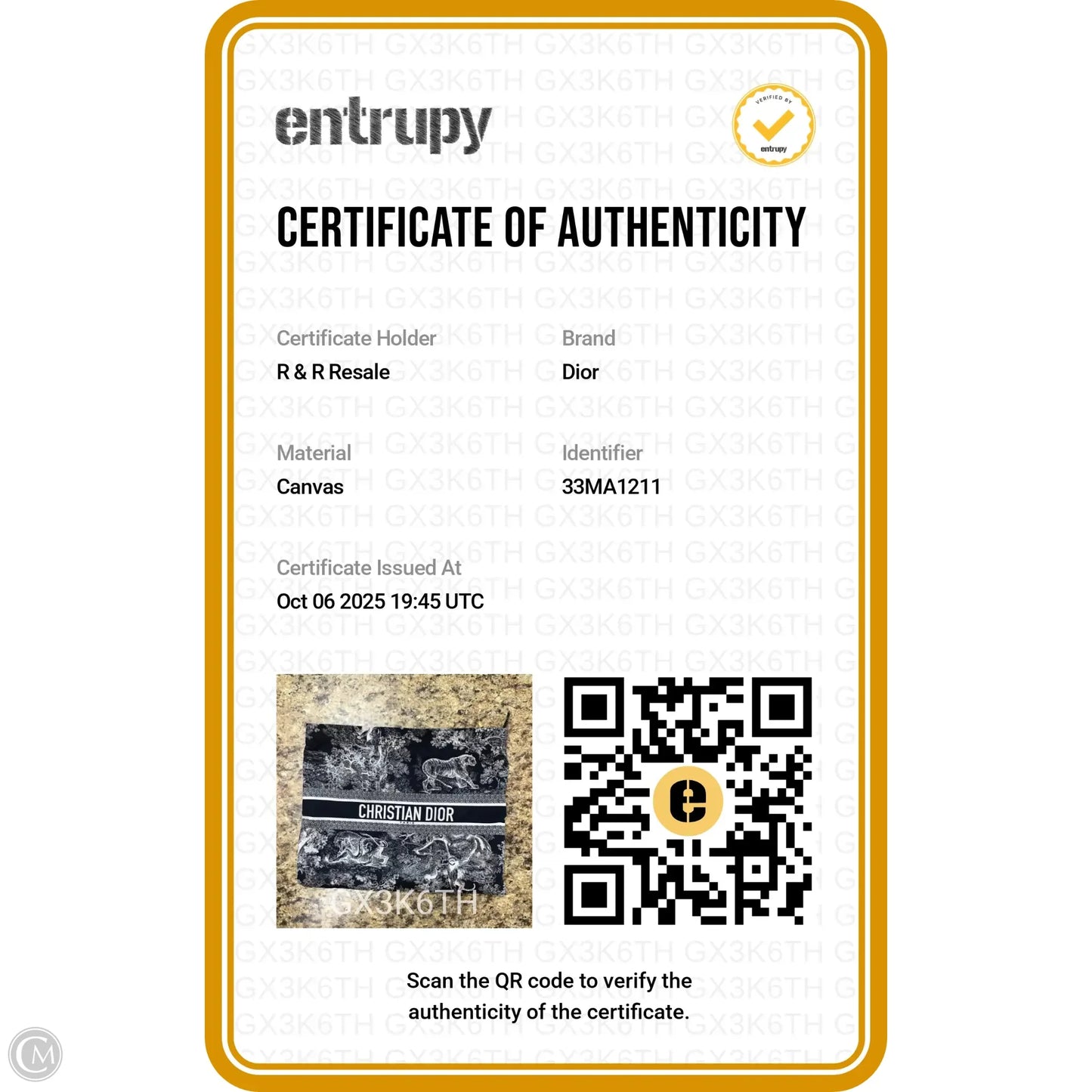 Makeup Bag Luxury Designer By Dior, Size: Medium