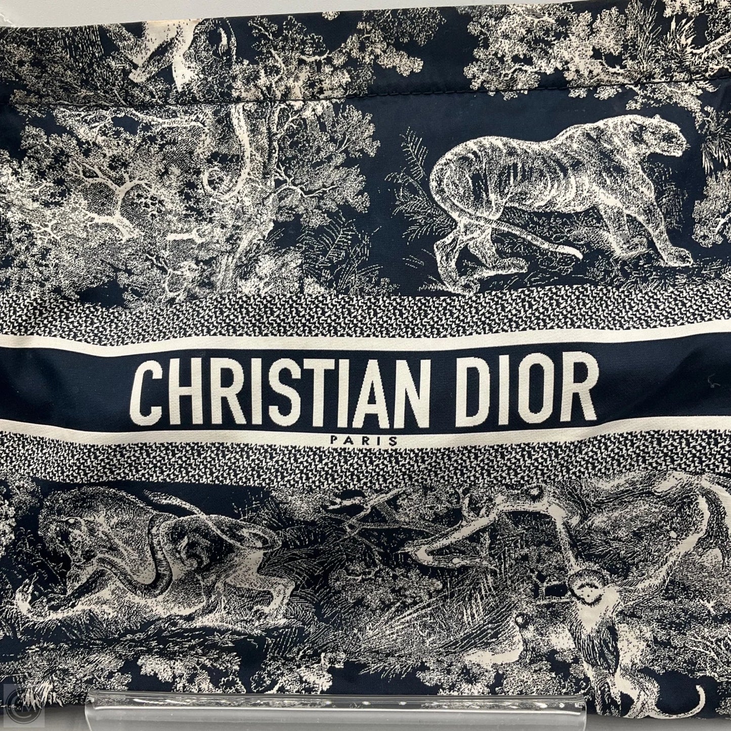 Makeup Bag Luxury Designer By Dior, Size: Medium