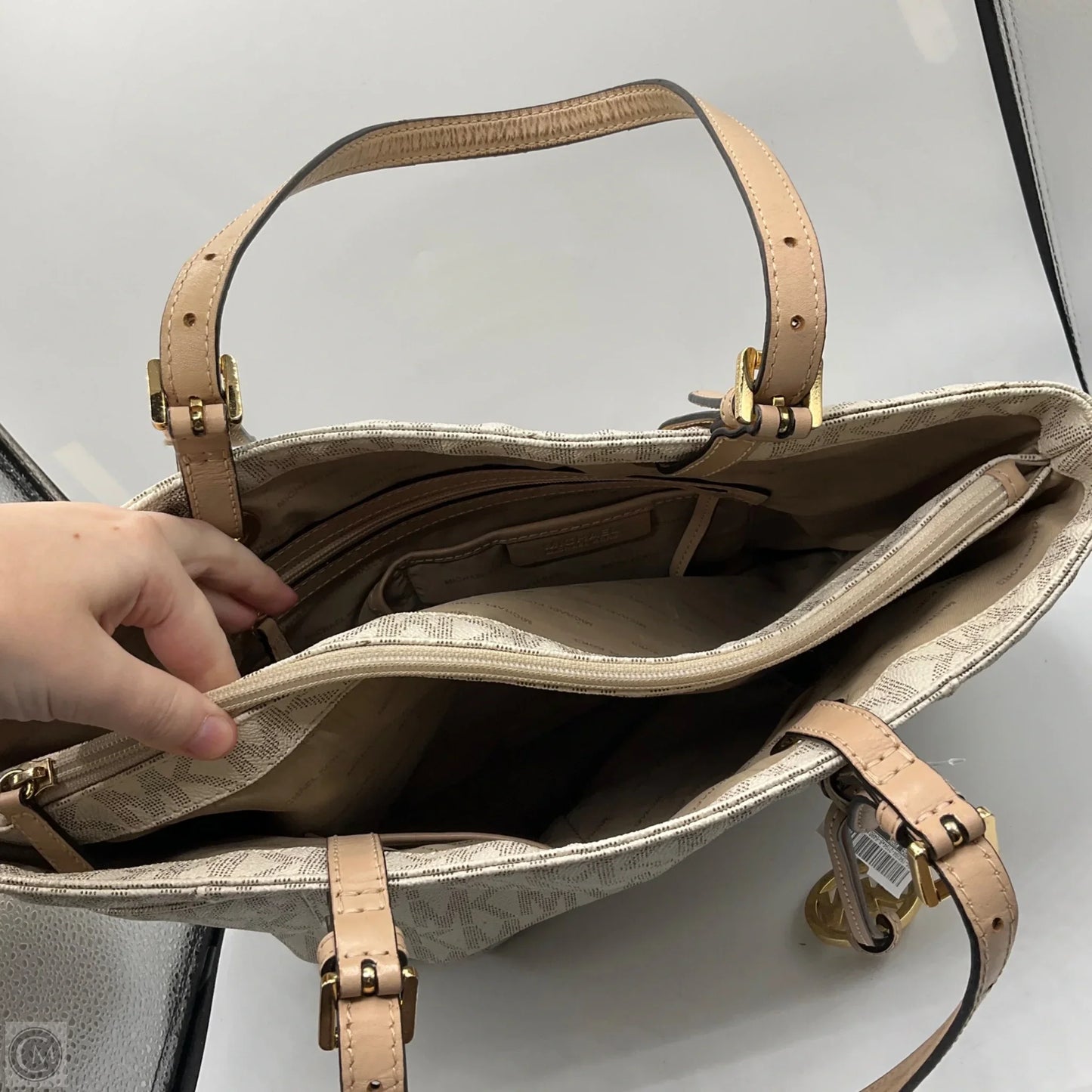 Handbag Designer By Michael Kors, Size: Large