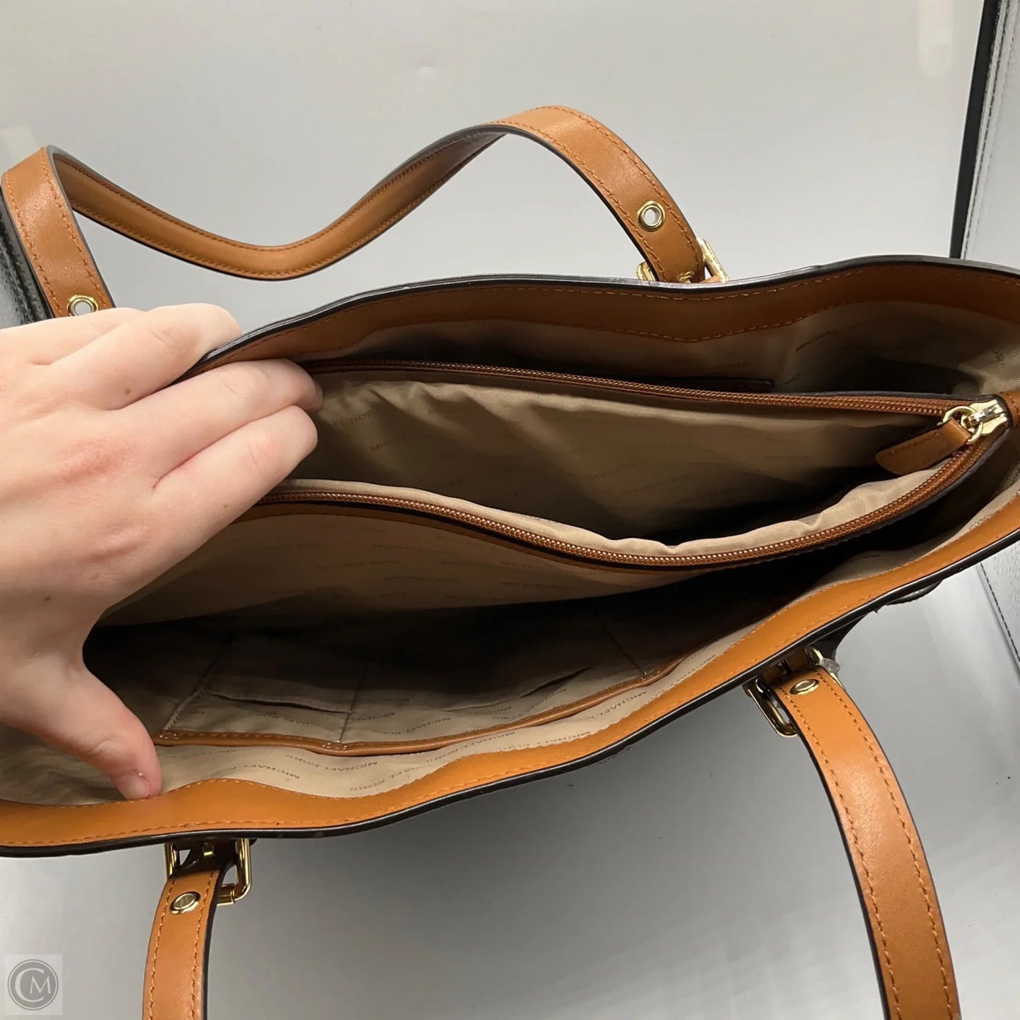 Handbag Designer By Michael Kors, Size: Large