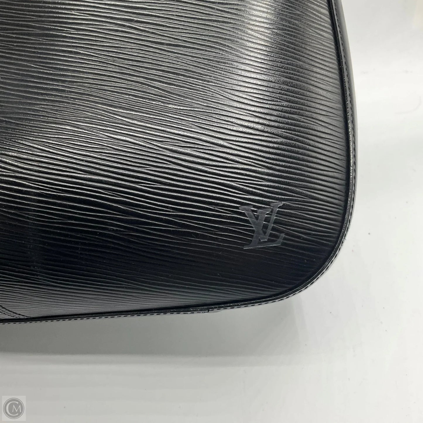 Handbag Luxury Designer By Louis Vuitton, Size: Medium