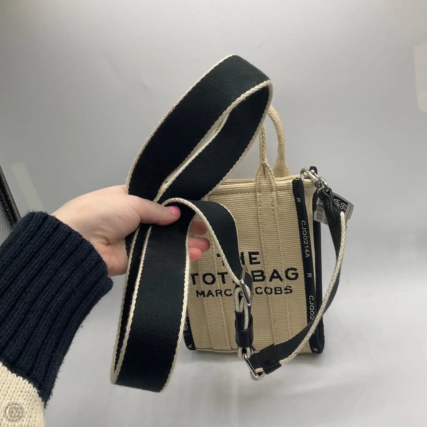 Crossbody Luxury Designer By Marc Jacobs, Size: Small