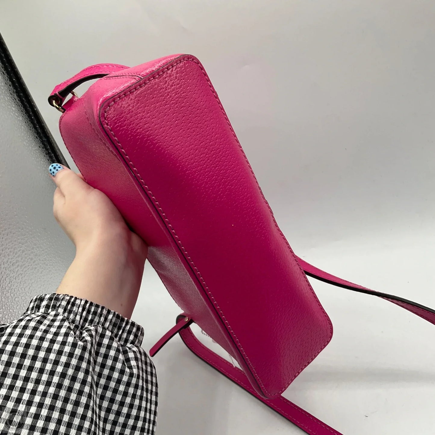 Crossbody Designer By Kate Spade, Size: Medium