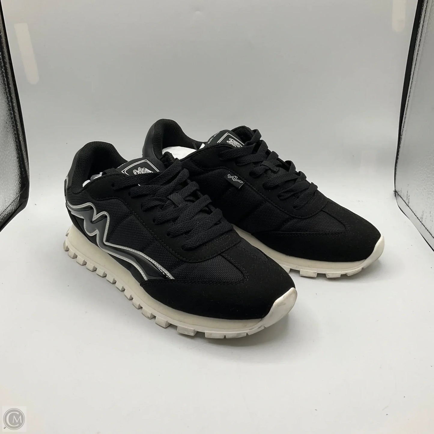 Shoes Luxury Designer By Marc Jacobs In Black, Size: 11