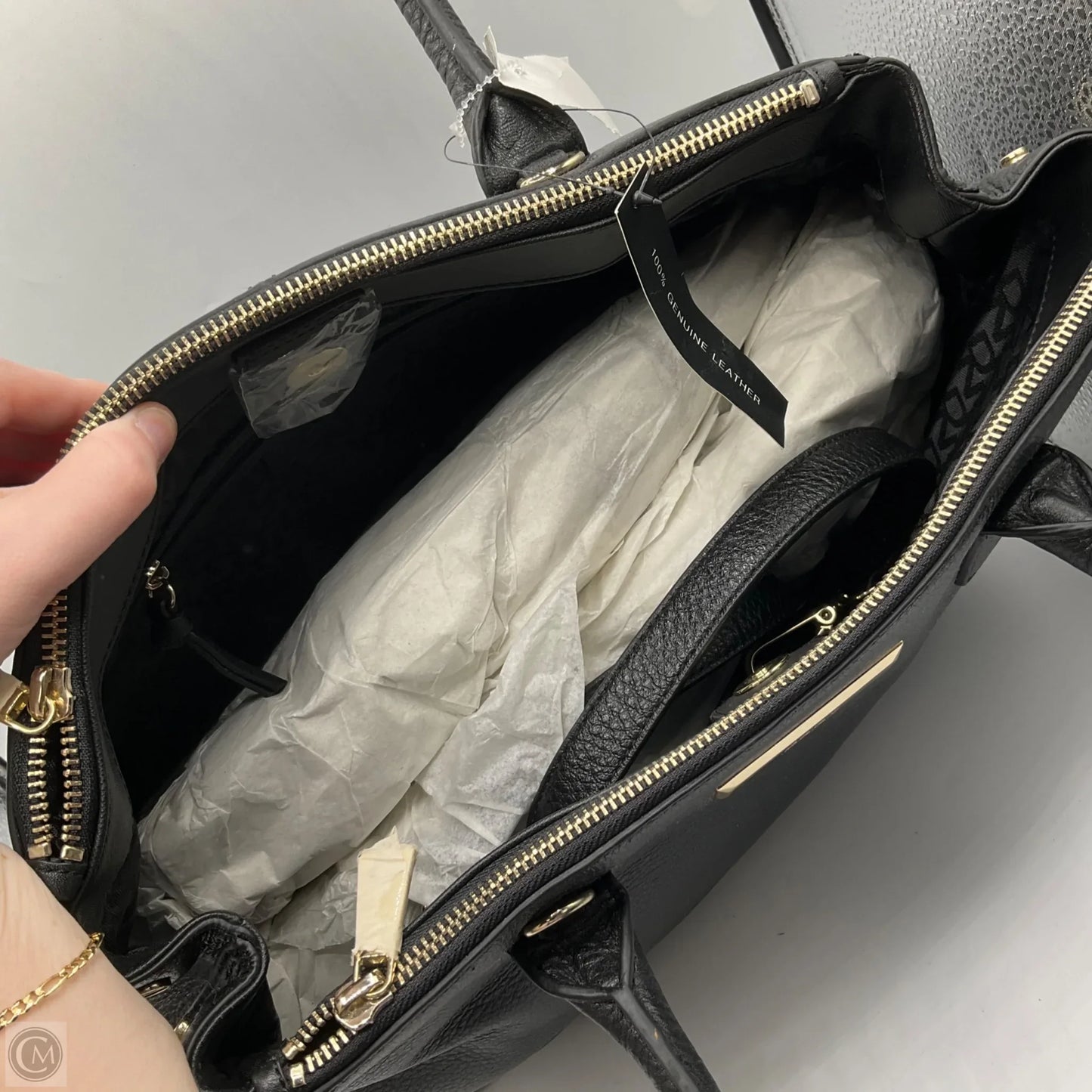 Handbag Leather By Dkny, Size: Large