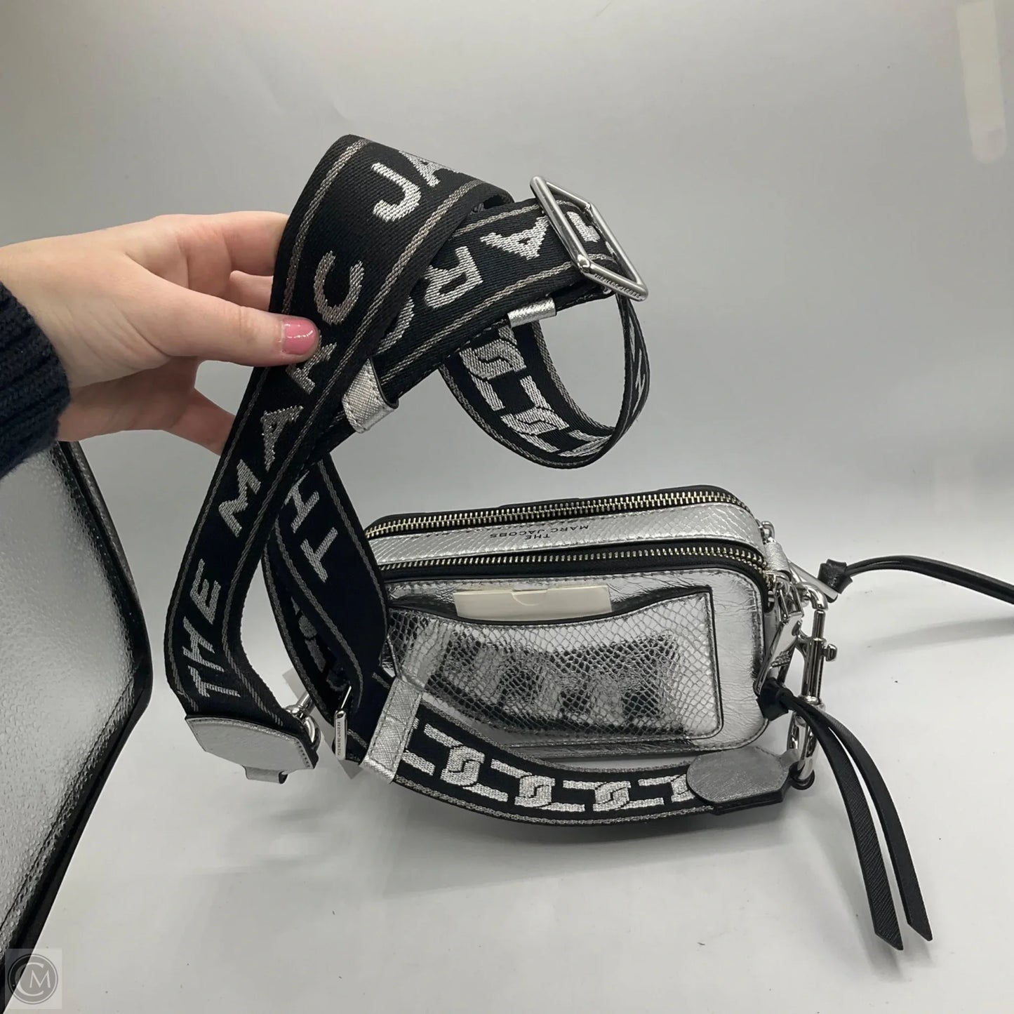 Crossbody Luxury Designer By Marc Jacobs, Size: Small