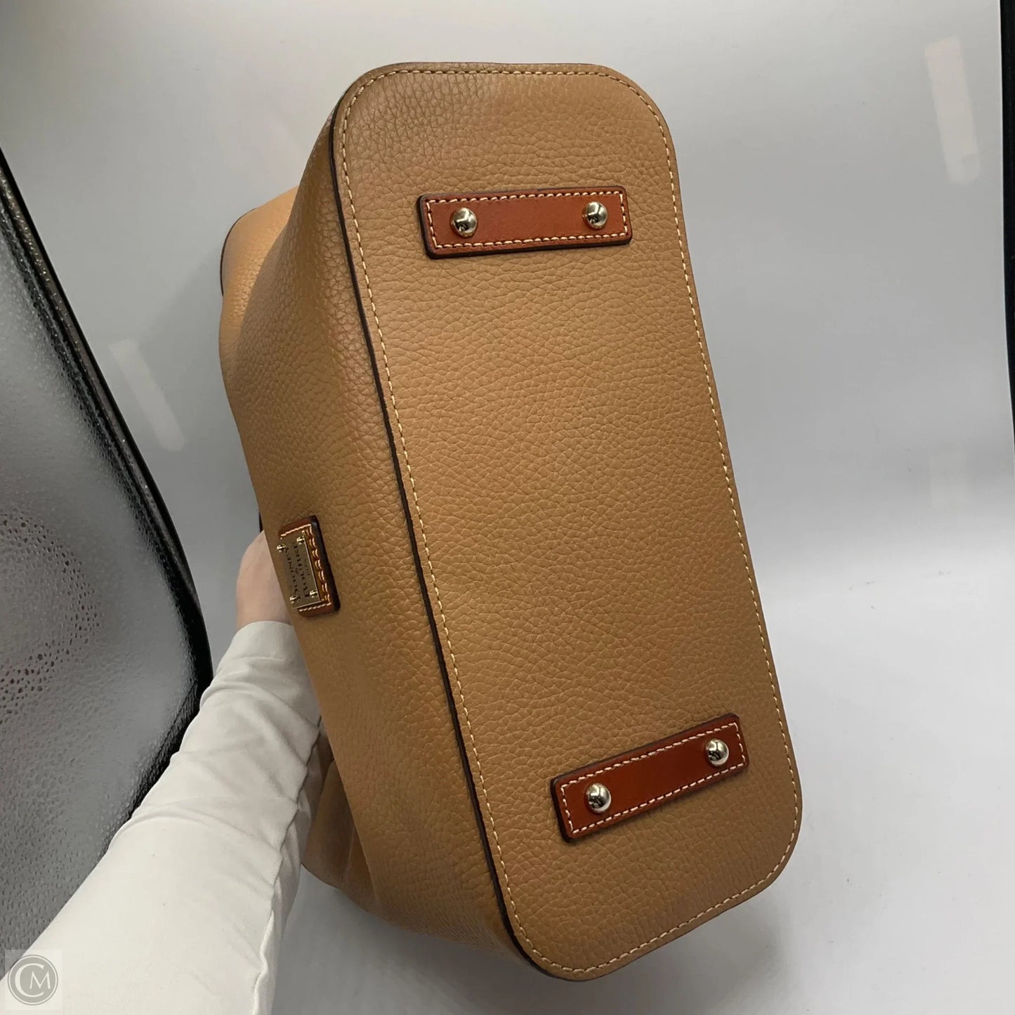 Handbag Designer By Dooney And Bourke, Size: Medium