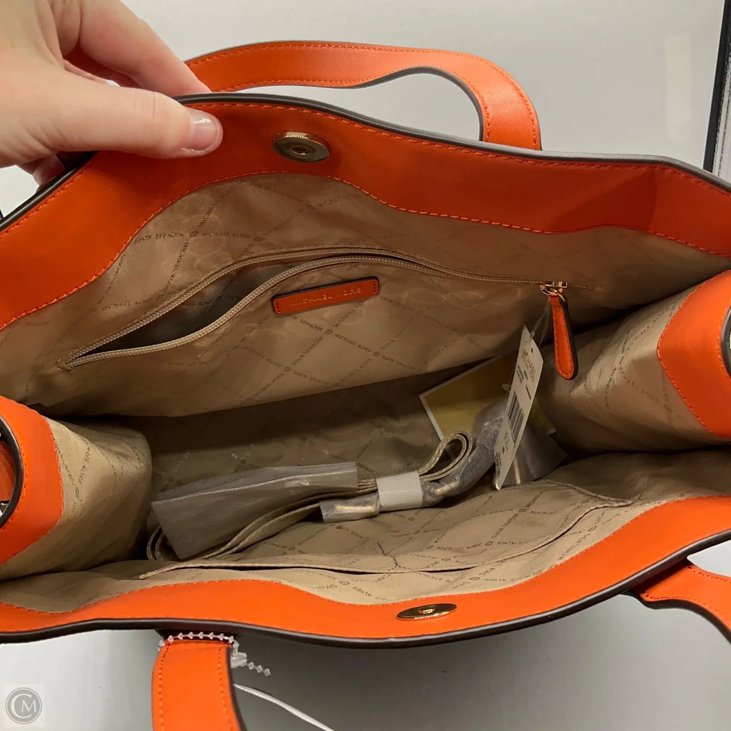 Handbag Designer By Michael Kors, Size: Large