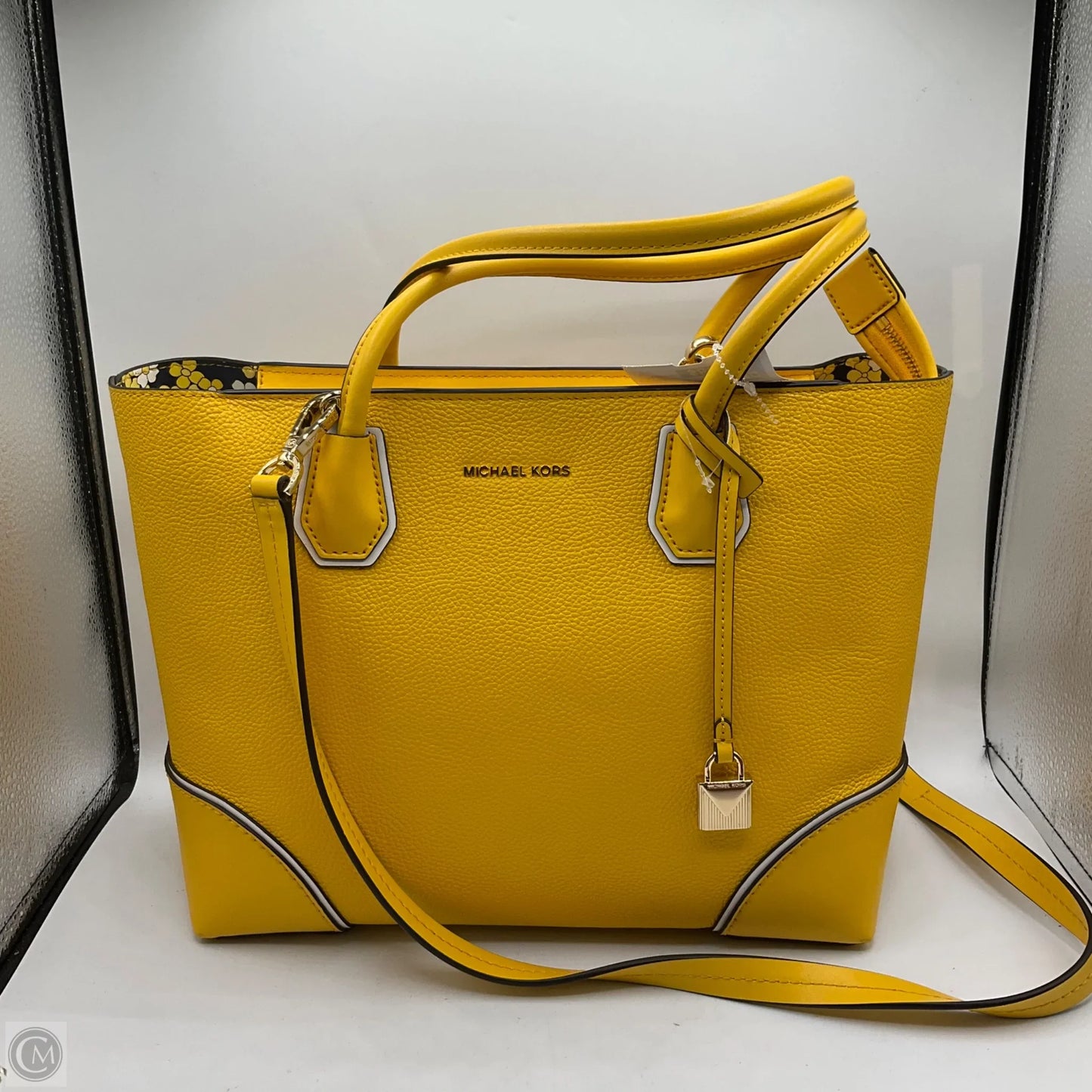 Handbag Designer By Michael Kors, Size: Large