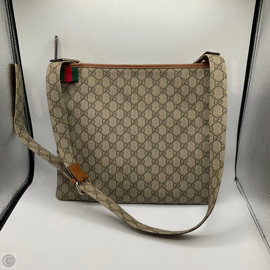 Crossbody Luxury Designer By Gucci, Size: Large