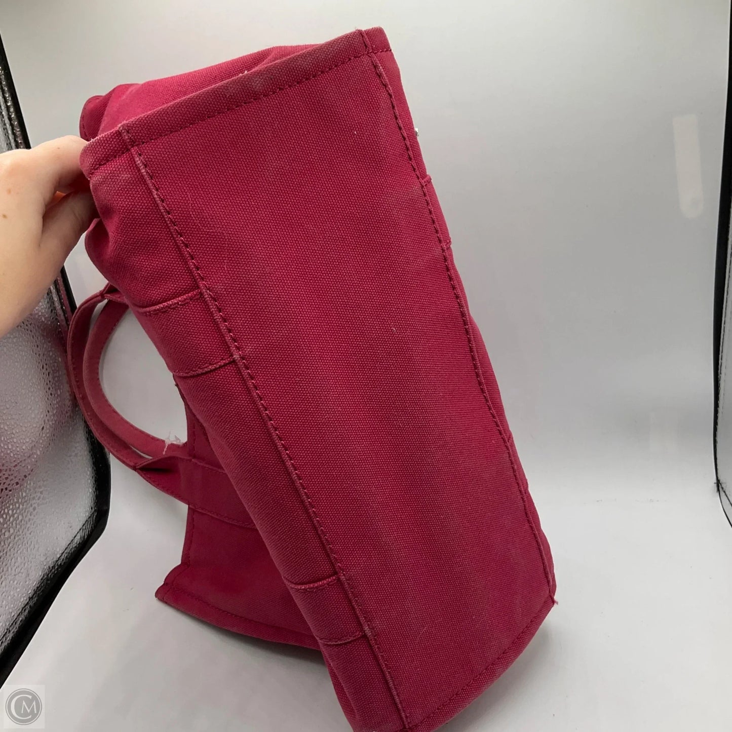 Tote Luxury Designer By Marc Jacobs, Size: Medium