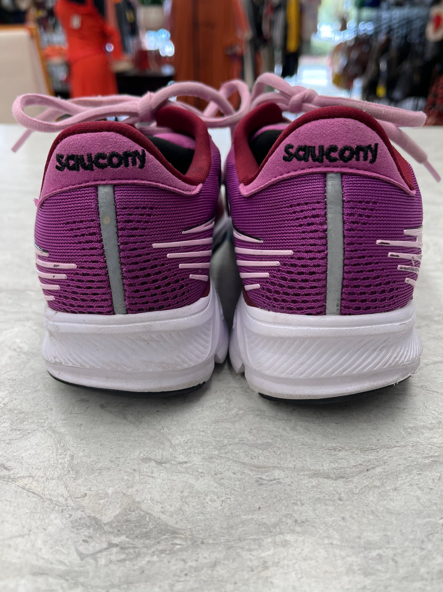 Shoes Sneakers By Saucony In Purple, Size: 8.5