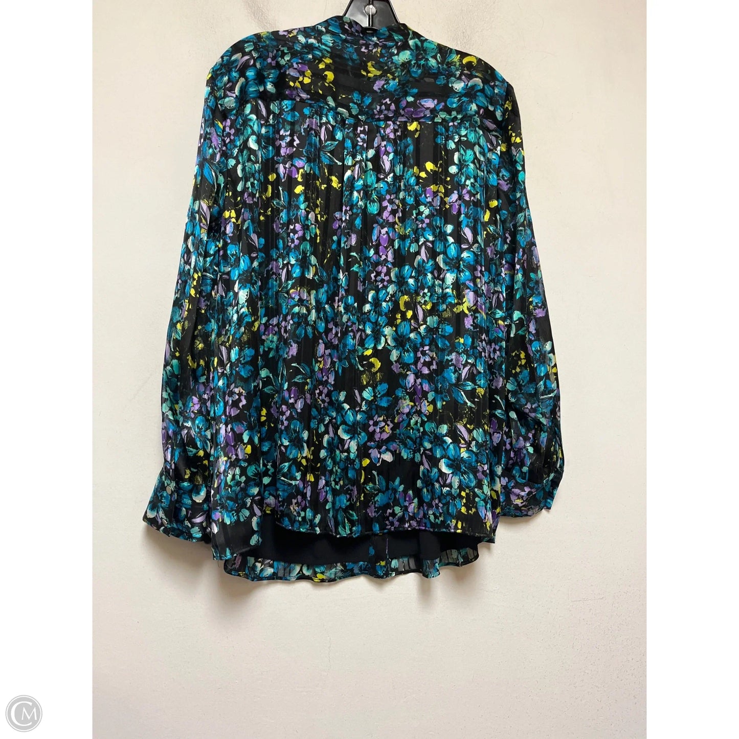 Top Long Sleeve By Limited In Multi-colored, Size: 1x