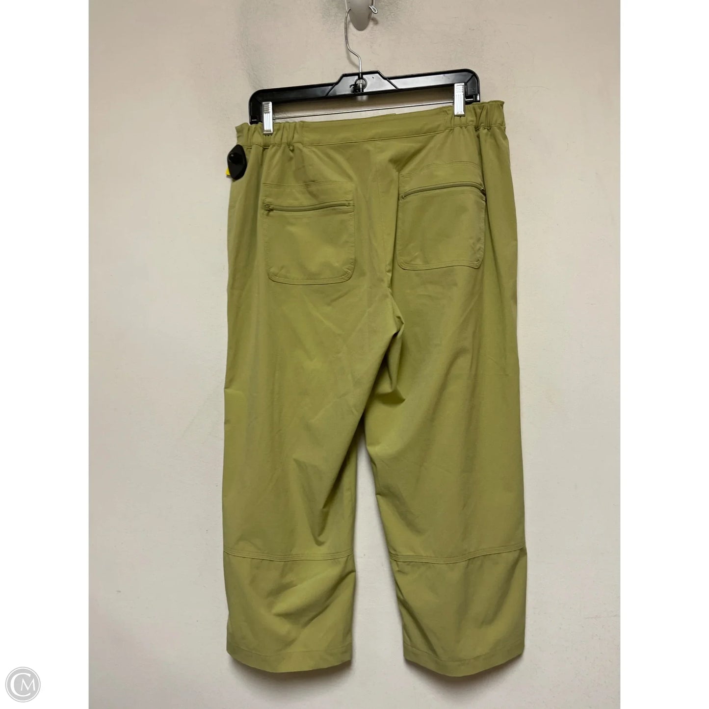 Athletic Capris By Zenergy By Chicos In Green, Size: L