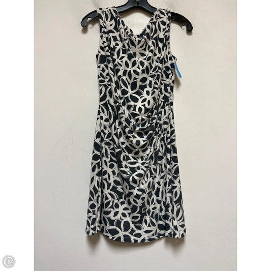 Dress Casual Short By Lauren By Ralph Lauren In Grey & White, Size: M