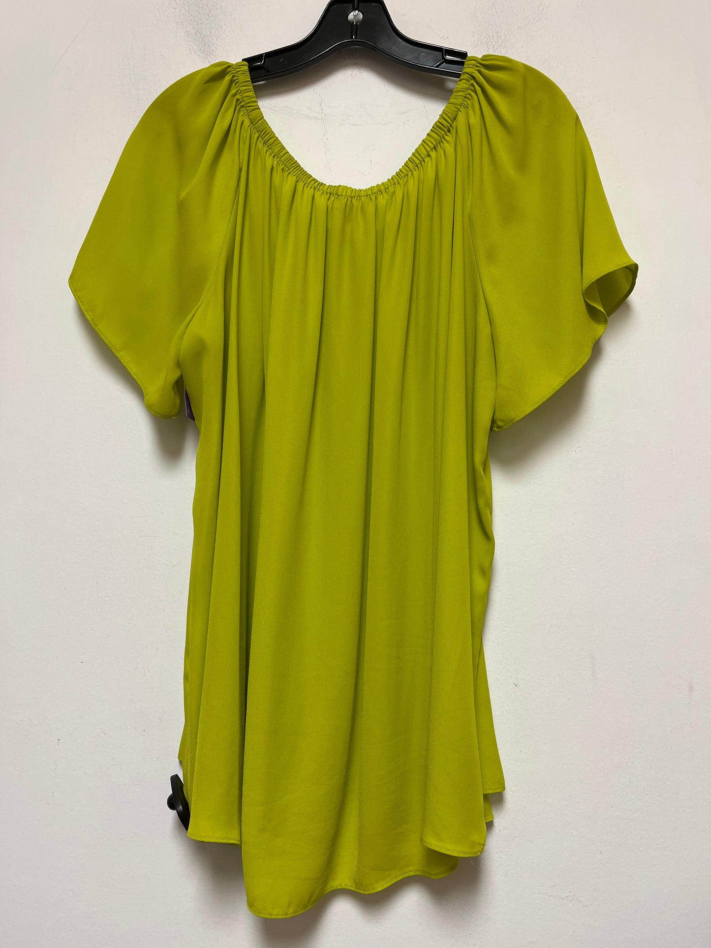 Top Short Sleeve By Vince Camuto  Size: L