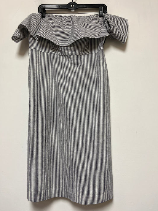 Dress Casual Short By Banana Republic  Size: L