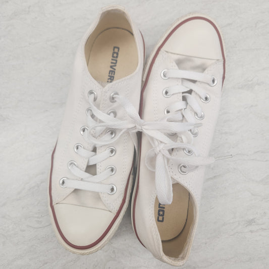 White Shoes Sneakers Converse, Size 8