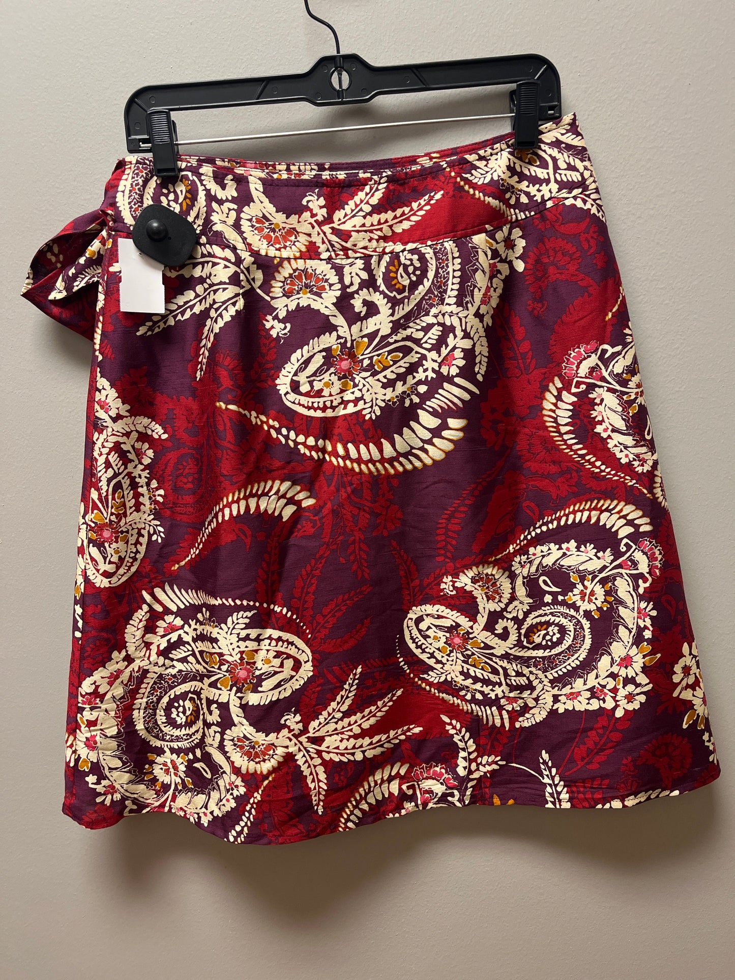 Multi-colored Skirt Midi Talbots, Size 6