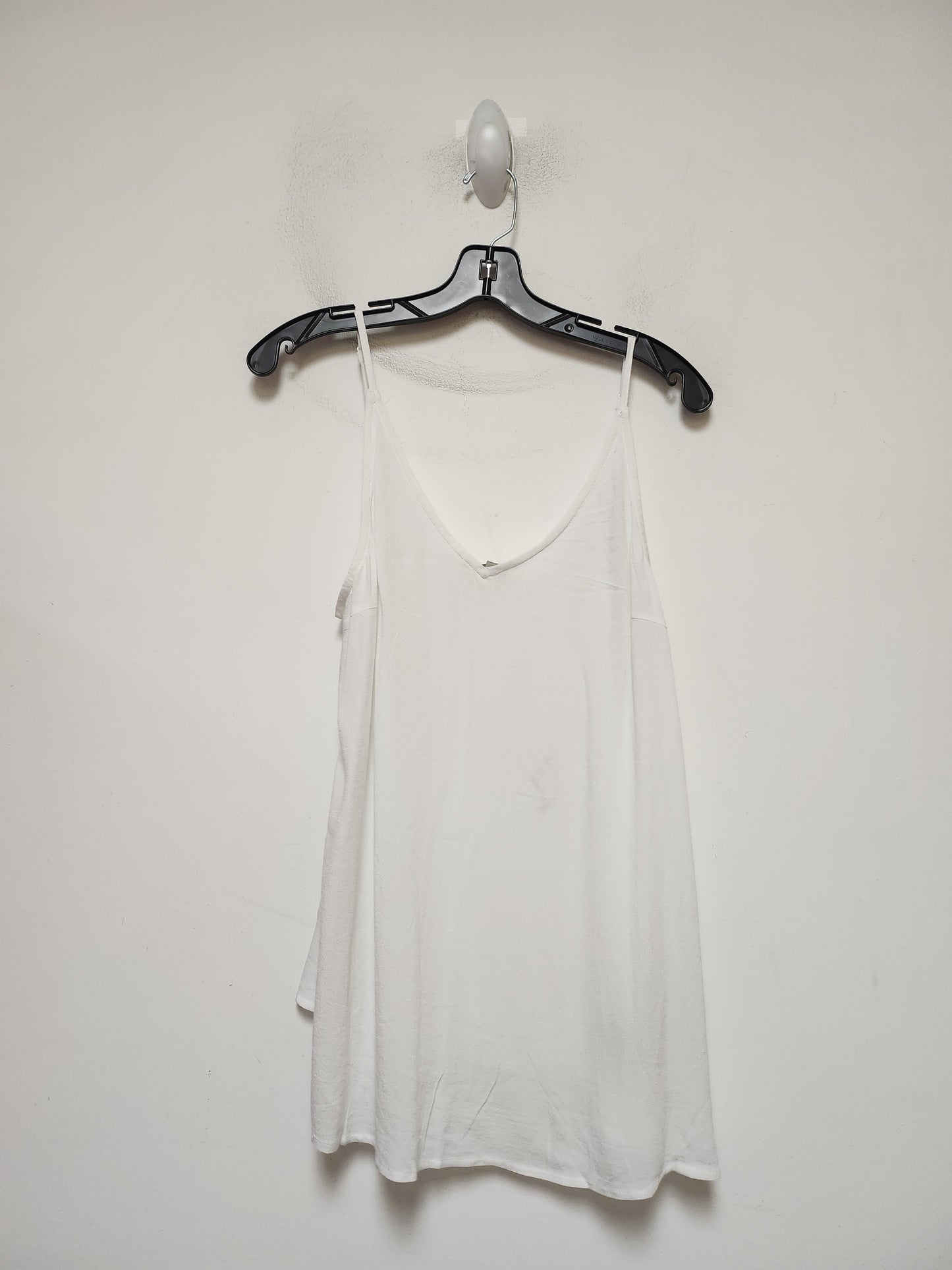 Tank Top By Jodifl In White, Size: L