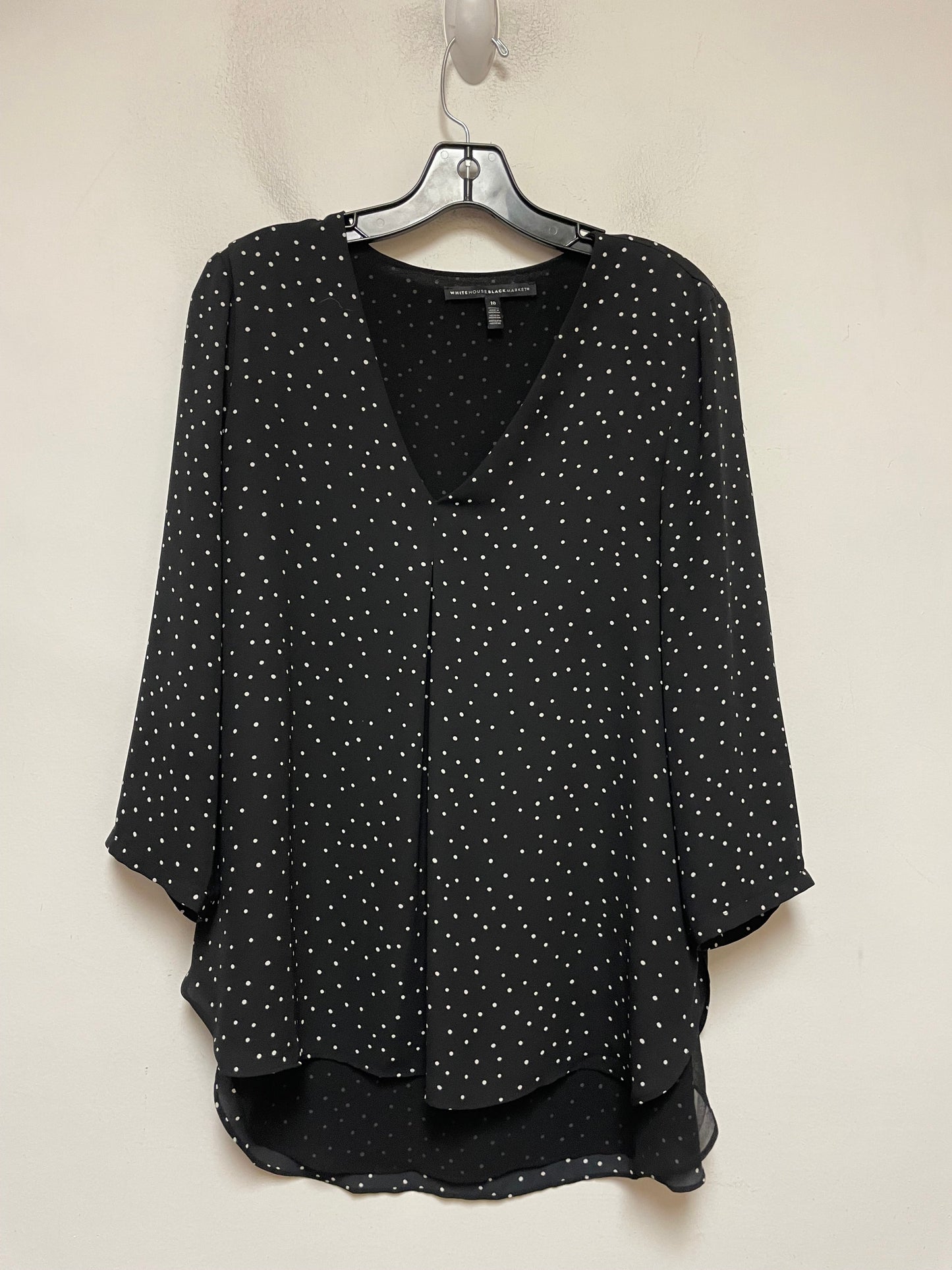 Top Short Sleeve By White House Black Market In Polkadot Pattern, Size: M