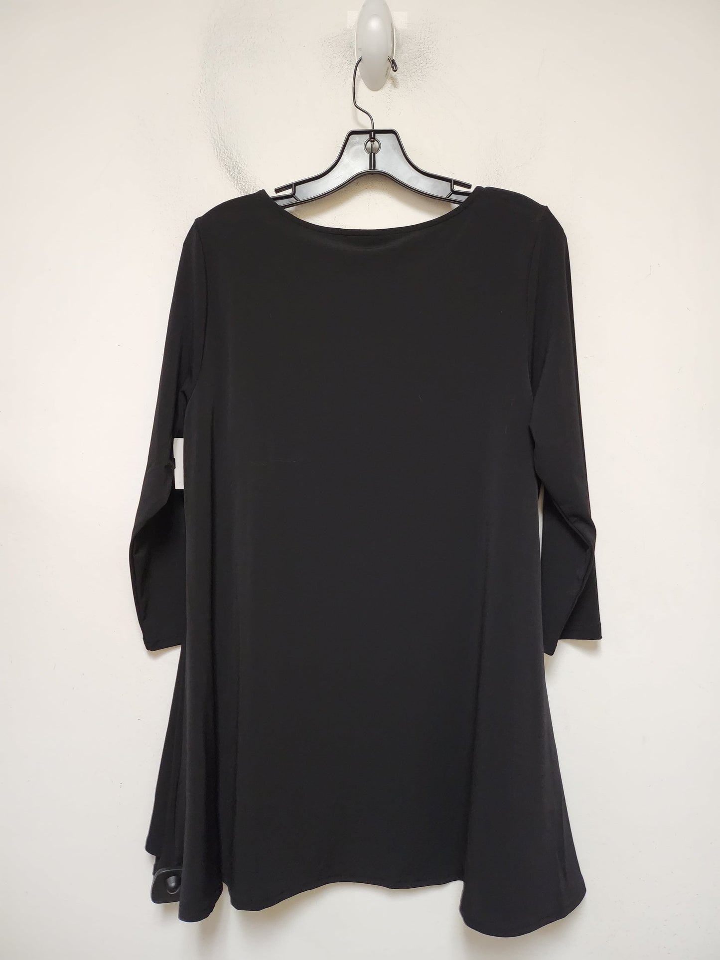 Top Short Sleeve By Alfani In Black, Size: M