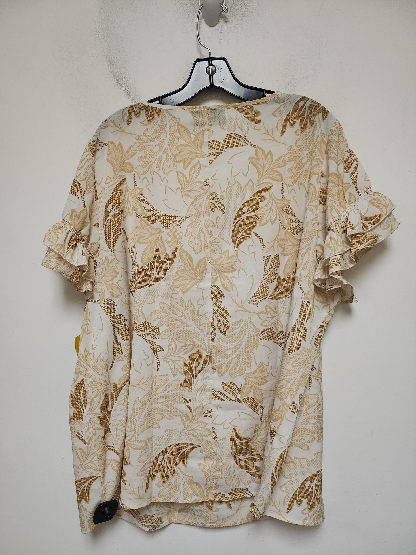 Top Short Sleeve By Lane Bryant In Tan, Size: 2x