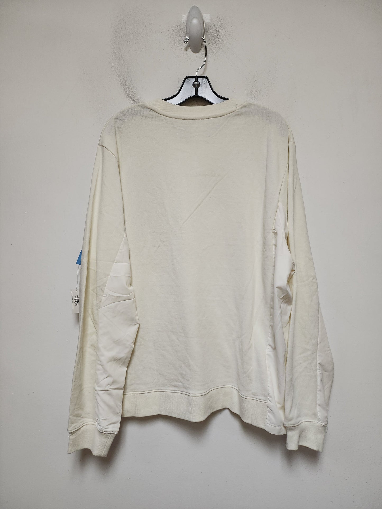 Sweatshirt Crewneck By Walt Disney In Cream, Size: L