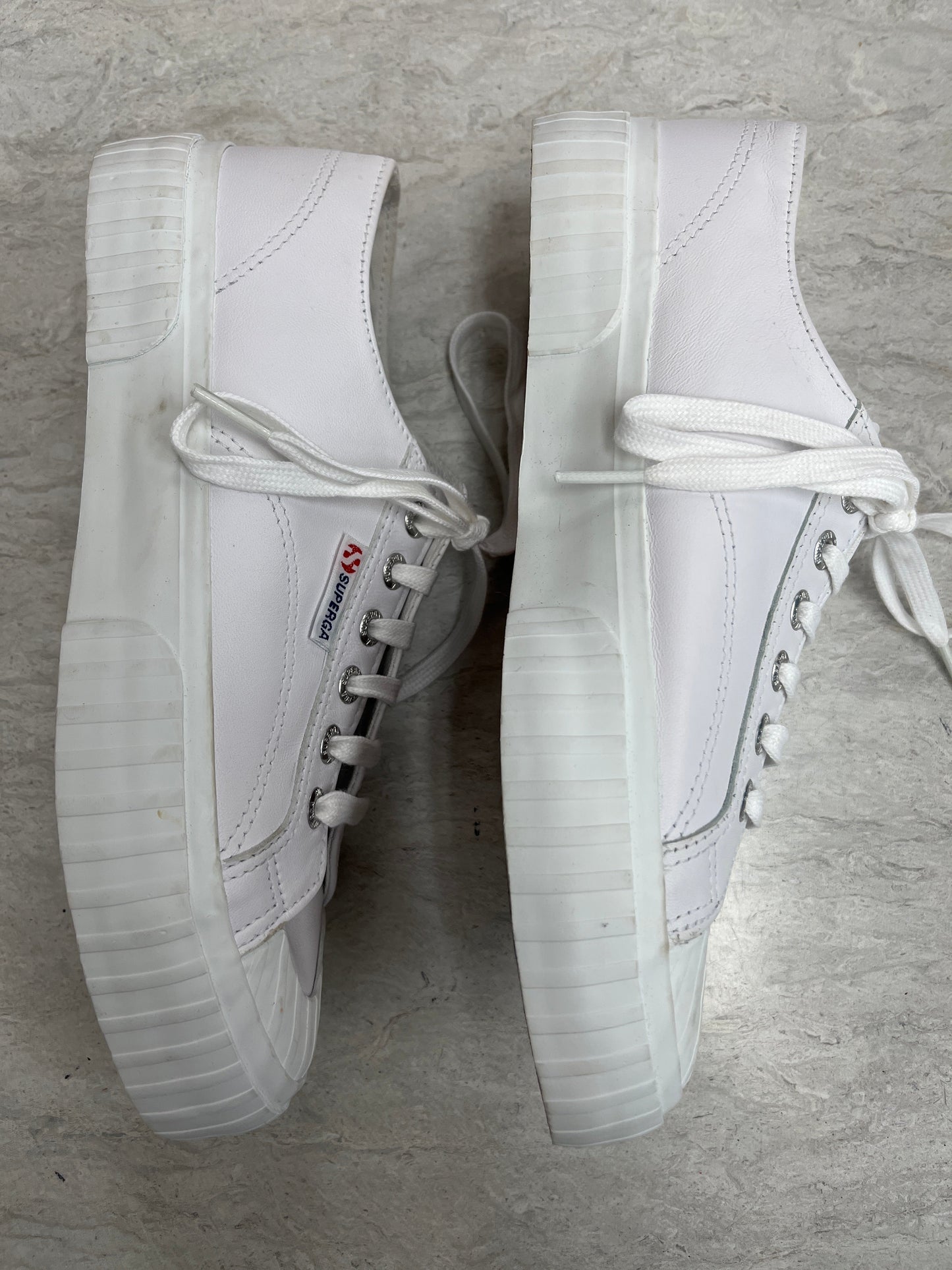 Shoes Sneakers By Superga In White, Size: 6.5